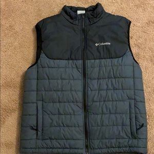 Columbia vest